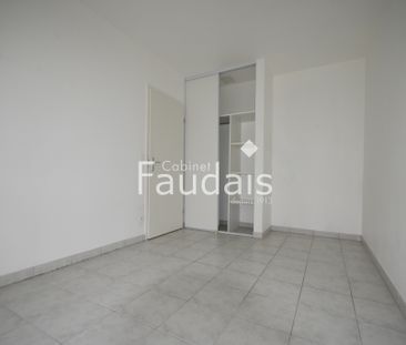 Location Appartement 2 pièces 50m² ST LO 50000 - Photo 2