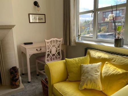 3 bedroom semi-detached house to rent - Photo 2