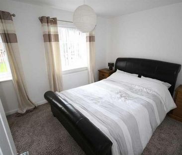 Bullfinch Close, Covingham, Swindon, SN3 - Photo 5