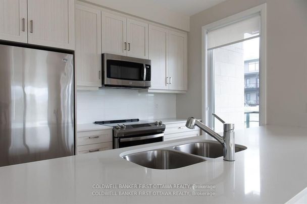 For Lease - 150 BOUNDSTONE Way Unit# 301, Kanata, Ontario - Photo 1