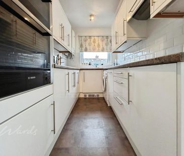 3 bedroom semi-detached house to rent - Photo 6