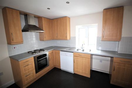 2 bedroom flat to rent - Photo 5