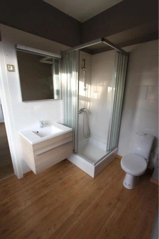 Appartement op 2de verd nabij St-Pietersstation en Citadelpark - Photo 4