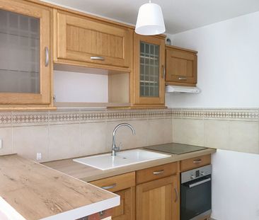 Location Appartement 2 pièces 39m² CHENNEVIERES SUR MARNE 94430 - Photo 1