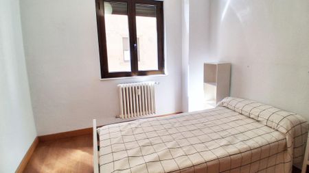 Piso de alquiler en San Esteban - San Cristóbal - Photo 4