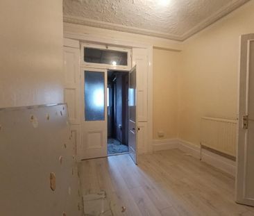 5 bedroom terraced house to rent - Photo 4