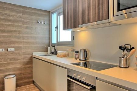 3 bedroom luxury Apartment for rent in San Pedro de Alcántara, Spain - Photo 3