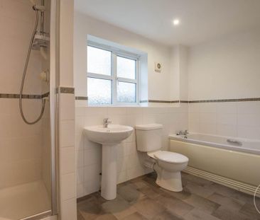 2 bedroom apartment to rent - Photo 3