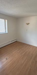 1 CH - 1 SDB - Québec - $899 /mo - Photo 4