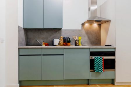 Bronze Studio - Photo 5