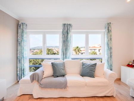 3 room luxury Apartment for rent in Cascais e Estoril, Portugal - Photo 3