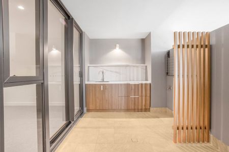 Near New Apartment with Uninterrupted Ocean Glimpses!! - Photo 5