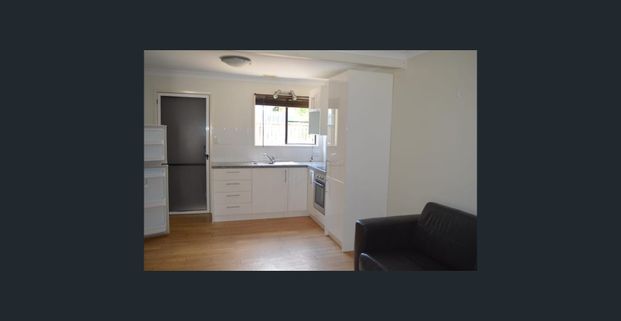 Affordable Coastal Living - Prime Cannonvale Location - Photo 1