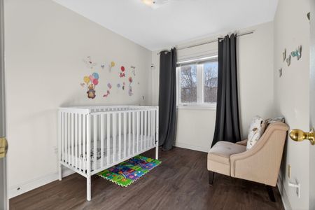 For Lease - 101 Sir Sanford Fleming Way, Vaughan, Ontario - Photo 3