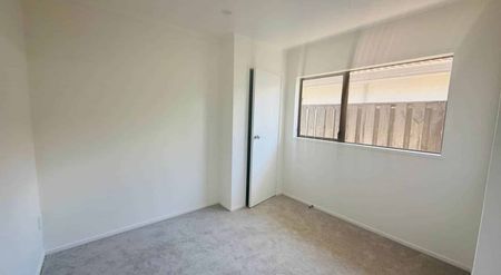 Welcome Home to Comfortable Living in Rosehill! - Photo 5