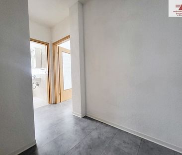 Modern renovierte 2-Raum-Wohnung in Gornsdorf! - Photo 4