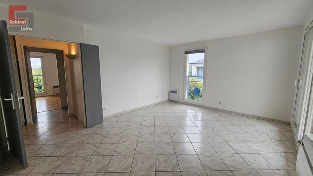 Location Appartement 3 pièces 62m² AVON 77210 - Photo 1