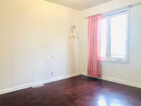 For Lease - 1348 Alexandra Avenue, Mississauga, Ontario - Photo 3