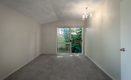 Halswell Haven – Modern Ease in a Private Setting - Photo 4