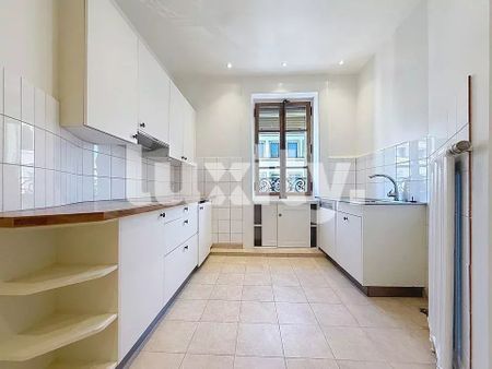 Superbe appartement de type Haussmannien - Foto 4