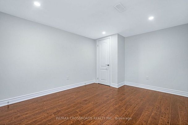 For Lease - 2095 Haig Drive, Elmvale Acres and Area, Ontario - Photo 1