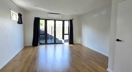 MOUNT WELLINGTON, 2 BEDROOMS - Photo 4