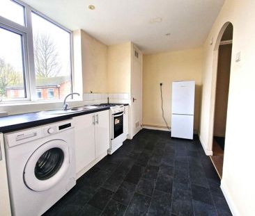 2 bedroom end of terrace house to rent - Photo 6