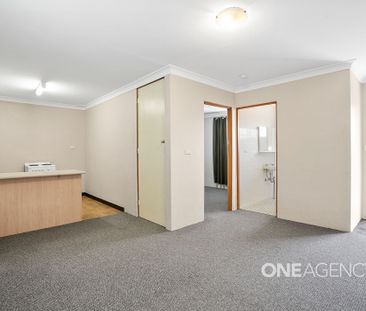 NEAT AND PRACTICAL UNIT - Photo 3