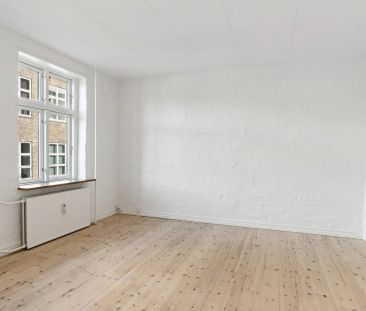 Lys lejlighed med moderne køkken i Aalborgs Vestby - Photo 1