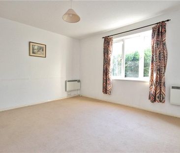 1 bedroom end of terrace house to rent - Photo 2