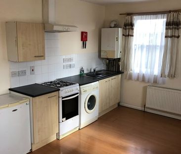 1 Bed Flat, Wellington Street, LU1 - Photo 3