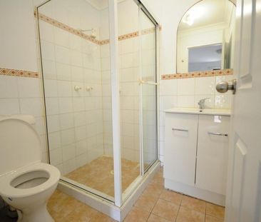 Convenience Plus - Photo 6