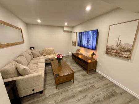 For Lease - 2412 Secreto Drive Unit# #Basement, Oshawa, Ontario - Photo 2