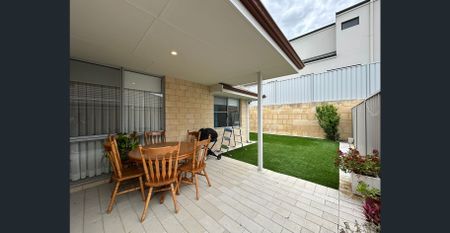 Near New Family Living Surrounded by Nature in Prestigious Highgrove Estate - Photo 2