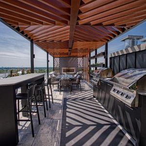 2 CH - 1 SDB - Montreal - $2,200 /mo - Photo 2