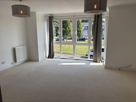 4 bedroom townhouse to rent - Photo 3