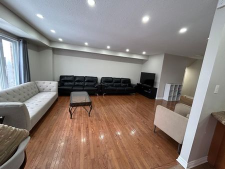 For Lease - 689 North Leaksdale Circle, London South, Ontario - Photo 2