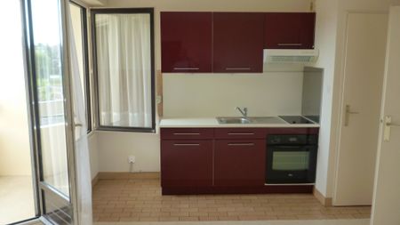 Location Appartement 1 pièce 29m² CAMBRAI 59400 - Photo 3