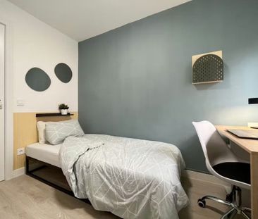 Calle de San Dacio, Madrid, Community of Madrid 28034 - Photo 3