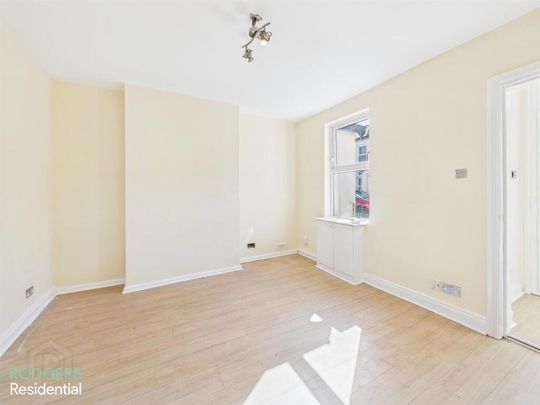 40 Parker Street, Belfast, BT5 4HN - Photo 1