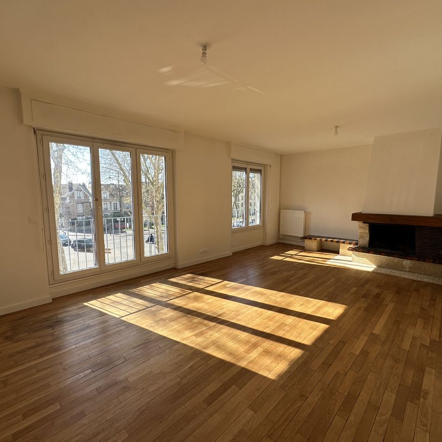 Appartement 84.82 m² - 5 Pièces - Versailles (78000) - Photo 1