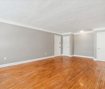 For Lease - 145 North Service Road Unit# 2, Oakville, Ontario - Photo 3