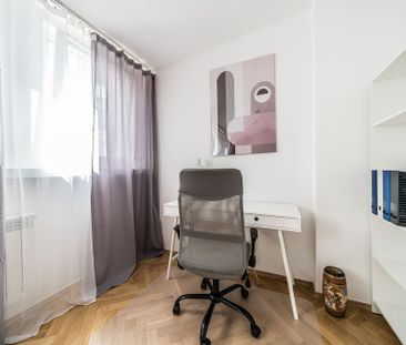Samo centrum, Po remoncie, Winda - Photo 1