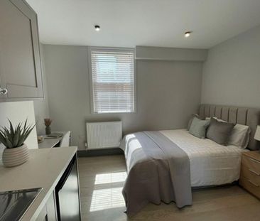 1 bedroom property to rent - Photo 6