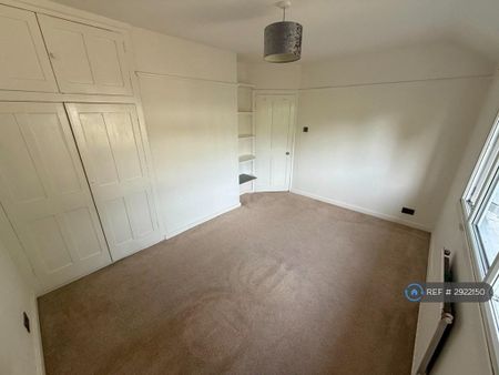 3 bedroom terraced house to rent - Photo 5