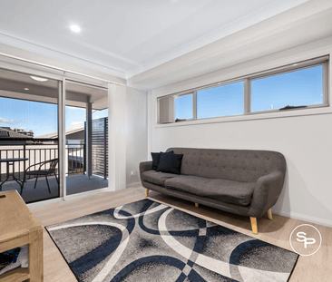 Stylish 1-Bedroom Studio in the Heart of Oran Park - Photo 3