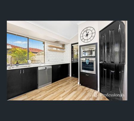 38 Gundaring Turn, Canning Vale, WA 6155 - Photo 4