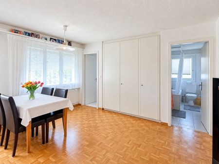4.5-Zimmerwohnung mit sonnigem Balkon im Stigli-Quartier in Lyss - Photo 2