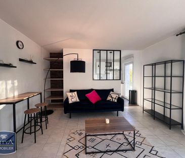 Location Appartement 2 pièces 48m² MONTFAVET 84140 - Photo 2