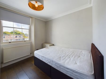 2 Bed Flat, Westbourne Street, W2 - Photo 3